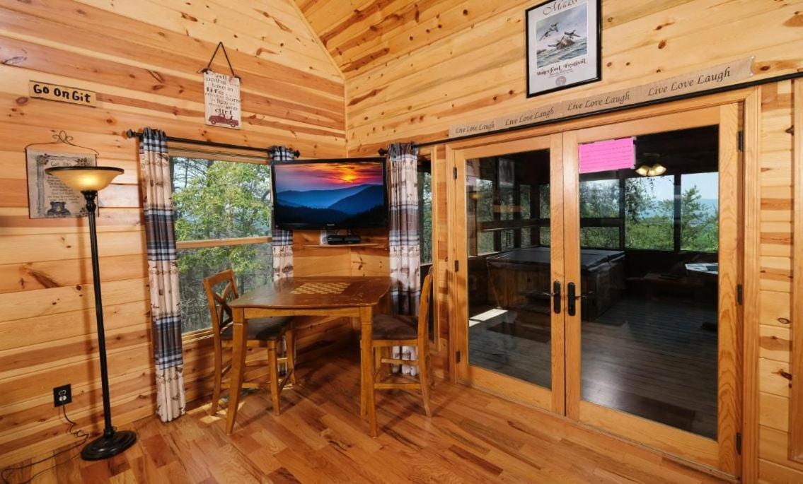 Jacksons Cabin Sevierville Bagian luar foto
