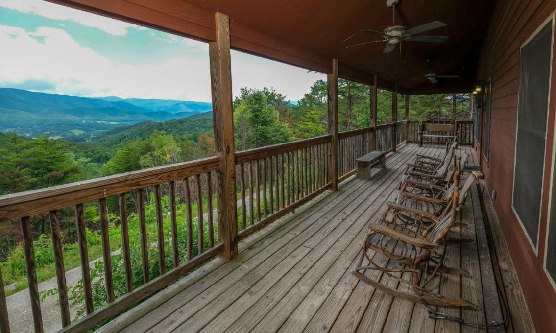 Jacksons Cabin Sevierville Bagian luar foto